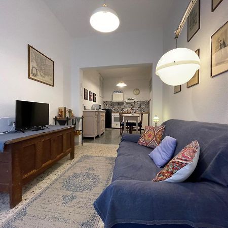 Back To The Past Apartment Olbia Bagian luar foto