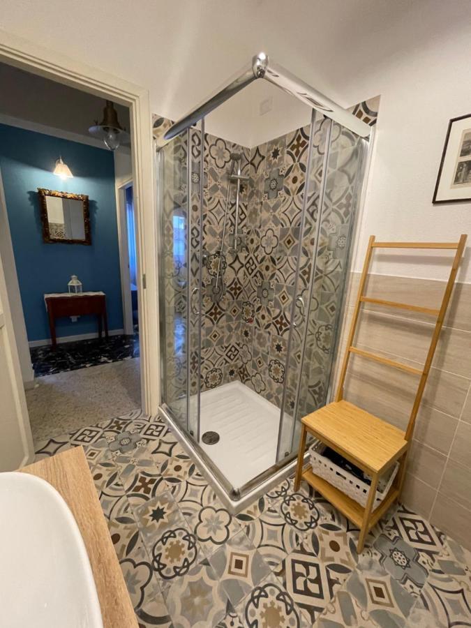 Back To The Past Apartment Olbia Bagian luar foto